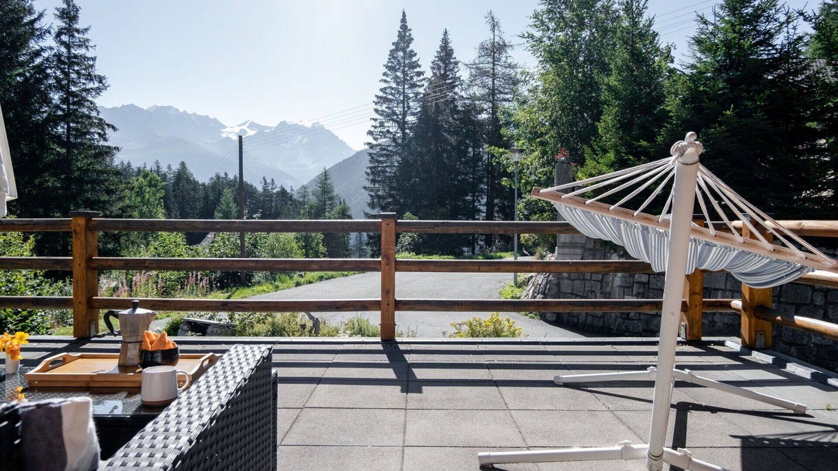 Champex-Lac House | Stunning private villa for 8 people with WIFI, TV, terrace and pets allowed