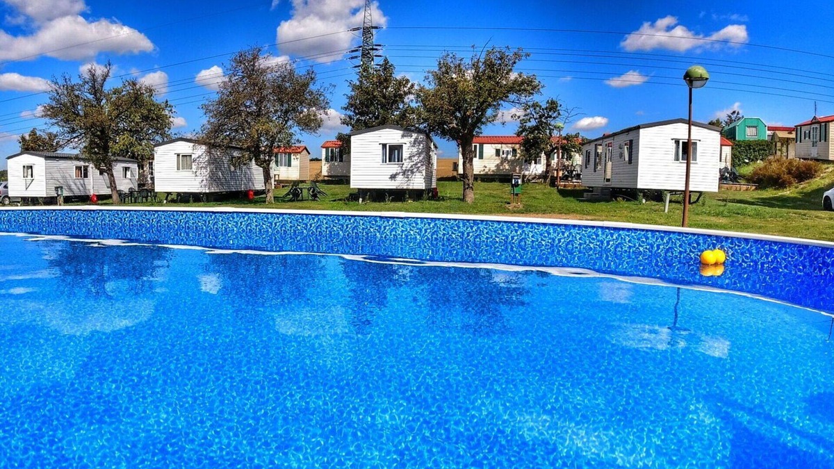 Prague House | Stunning private villa for 6 people with A/C, WIFI, pool, terrace and pets allowed