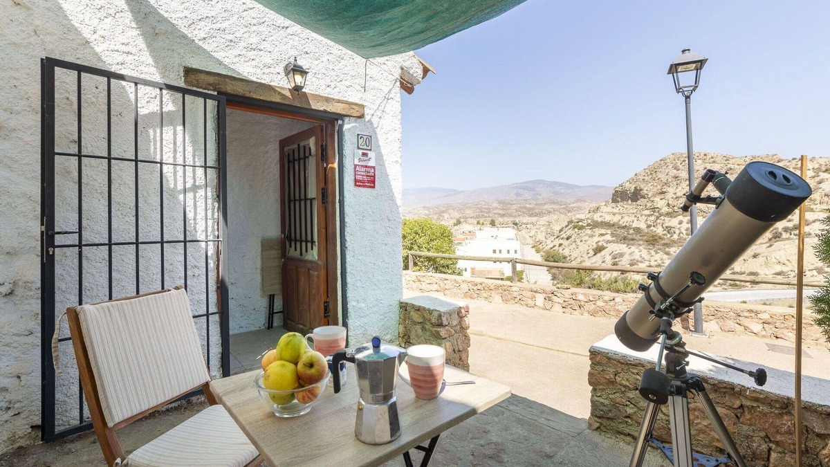 Terque Villa | Stunning private villa for 4 people with WIFI, TV and terrace