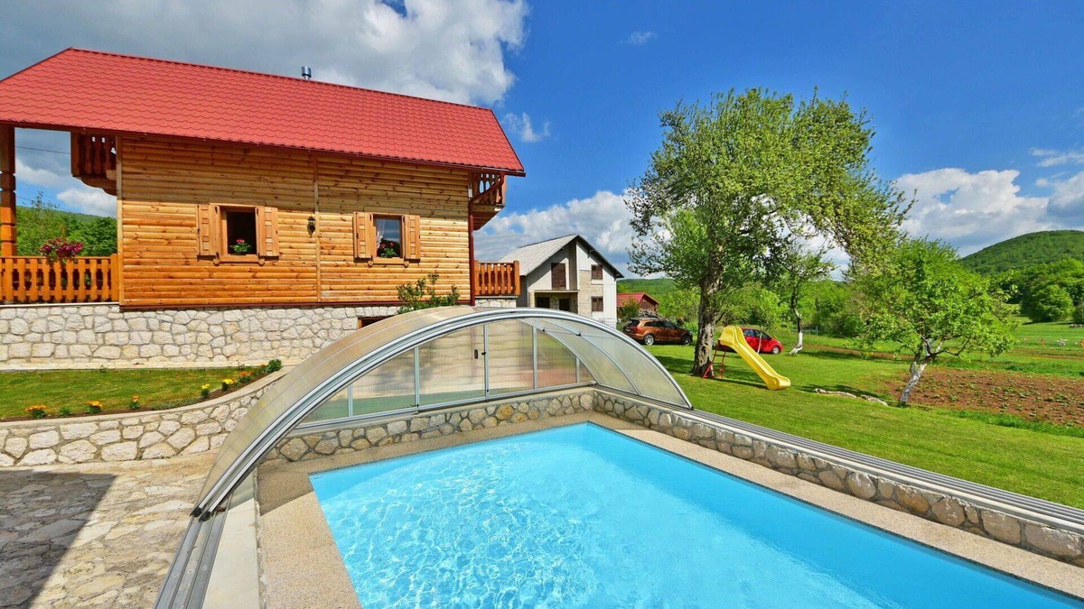 Krivi Put House | Stunning private villa for 5 guests with hot tub, A/C, WIFI, pool, TV, terrace and panoramic view