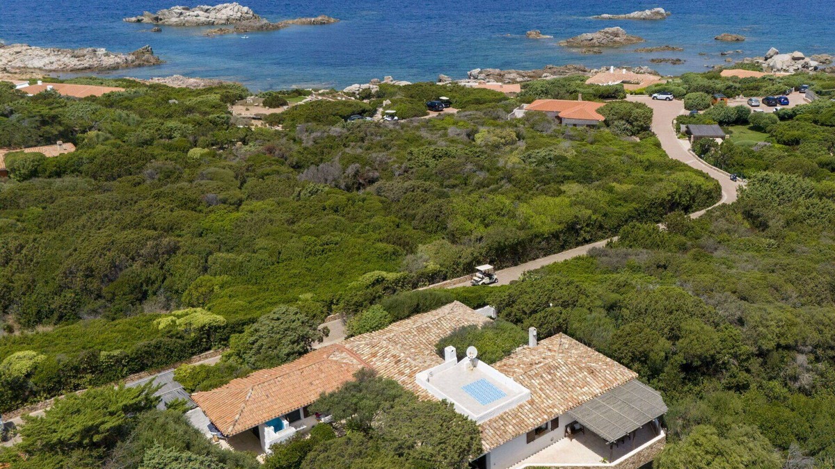Aglientu Villa | Stunning private villa for 9 guests with A/C, WIFI, TV, patio and pets allowed