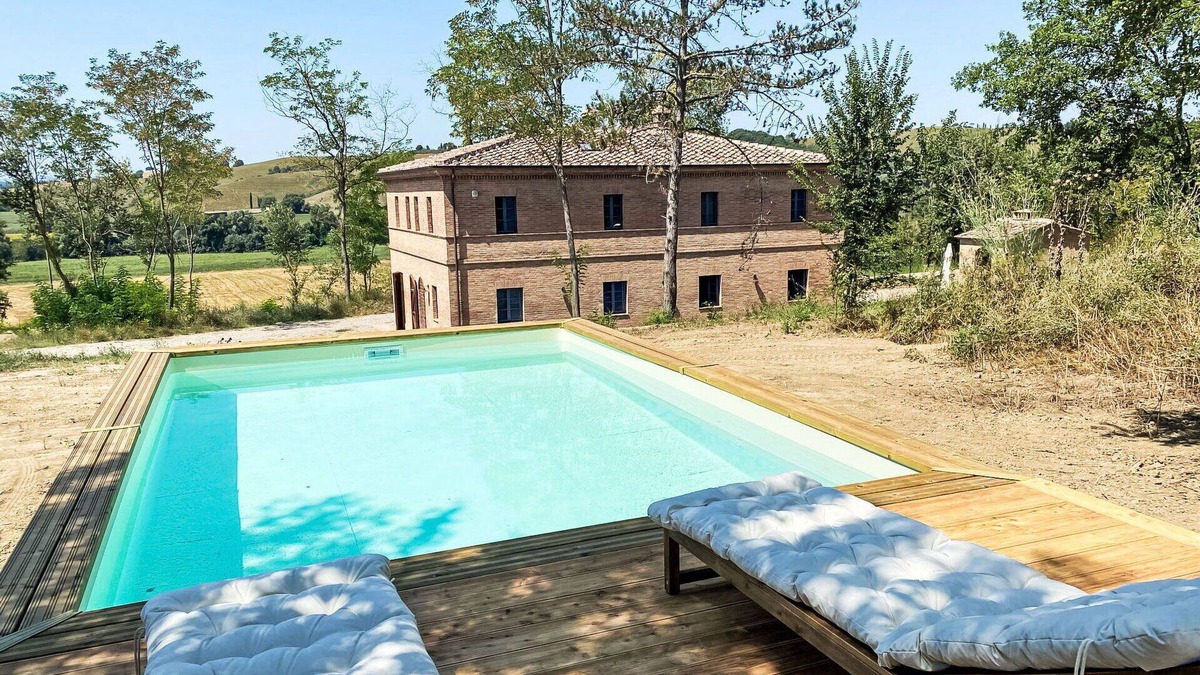 Bollano House | Stunning private villa with A/C, private pool, WIFI, TV, patio, pets allowed and panoramic view