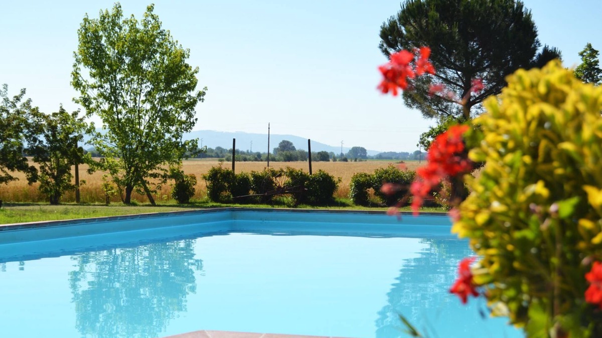 Cortona Villa | Stunning private villa for 12 guests with A/C, WIFI, private pool, TV, terrace and pets allowed