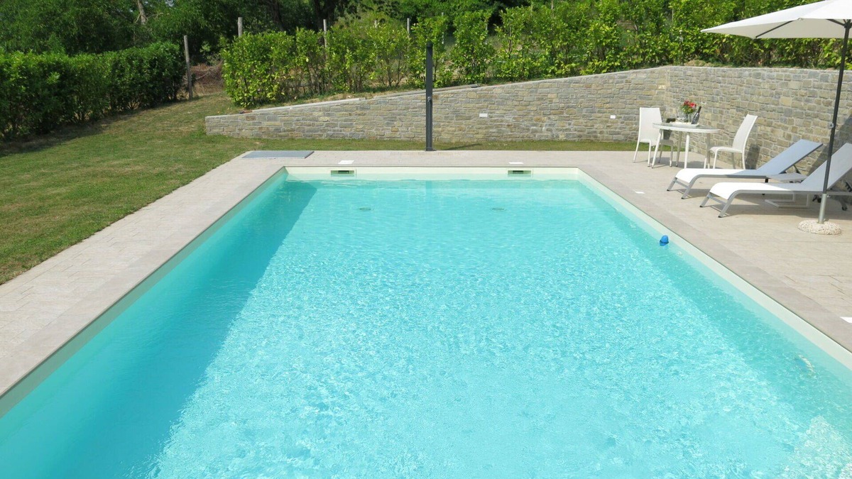 Vesime House | Stunning private villa for 8 guests with WIFI, private pool, TV, patio, pets allowed and parking