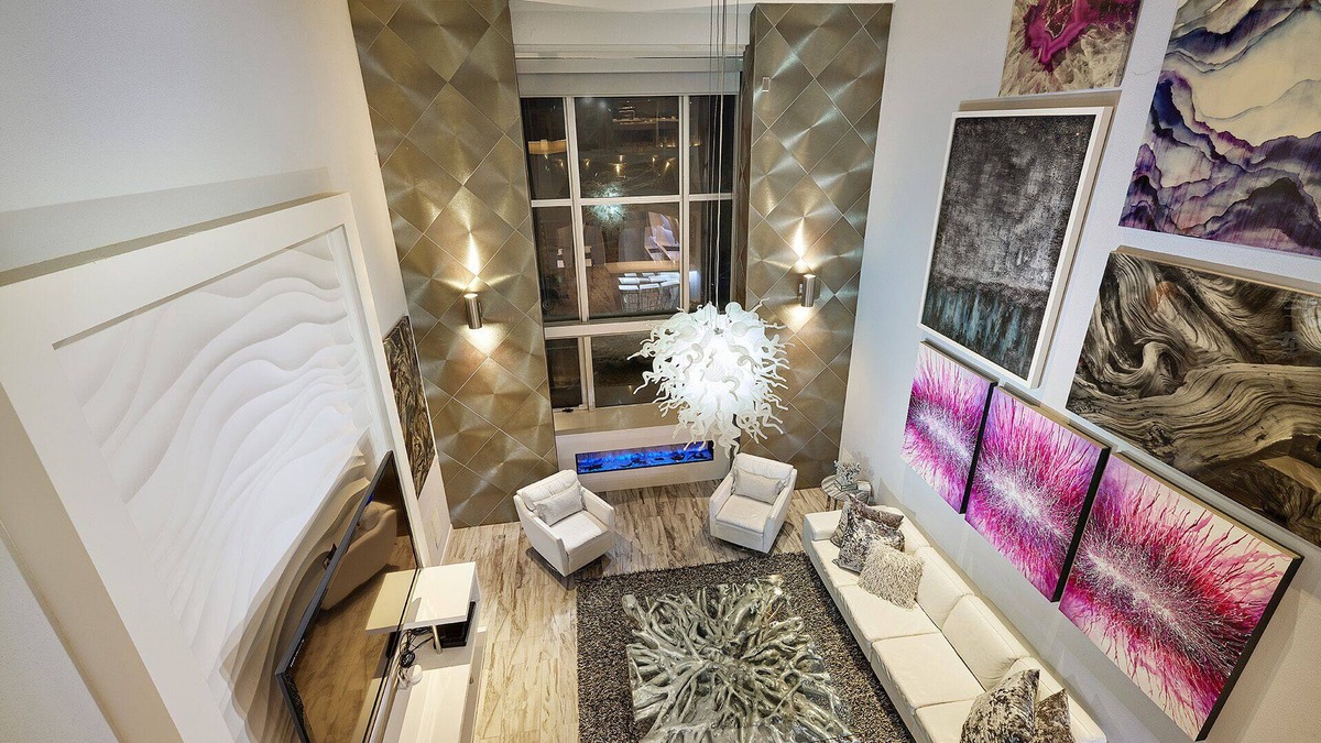 East Village House | Stunning Remodel 4 BR/3 BA Downtown ,Gaslamp, Petco, Convention Center