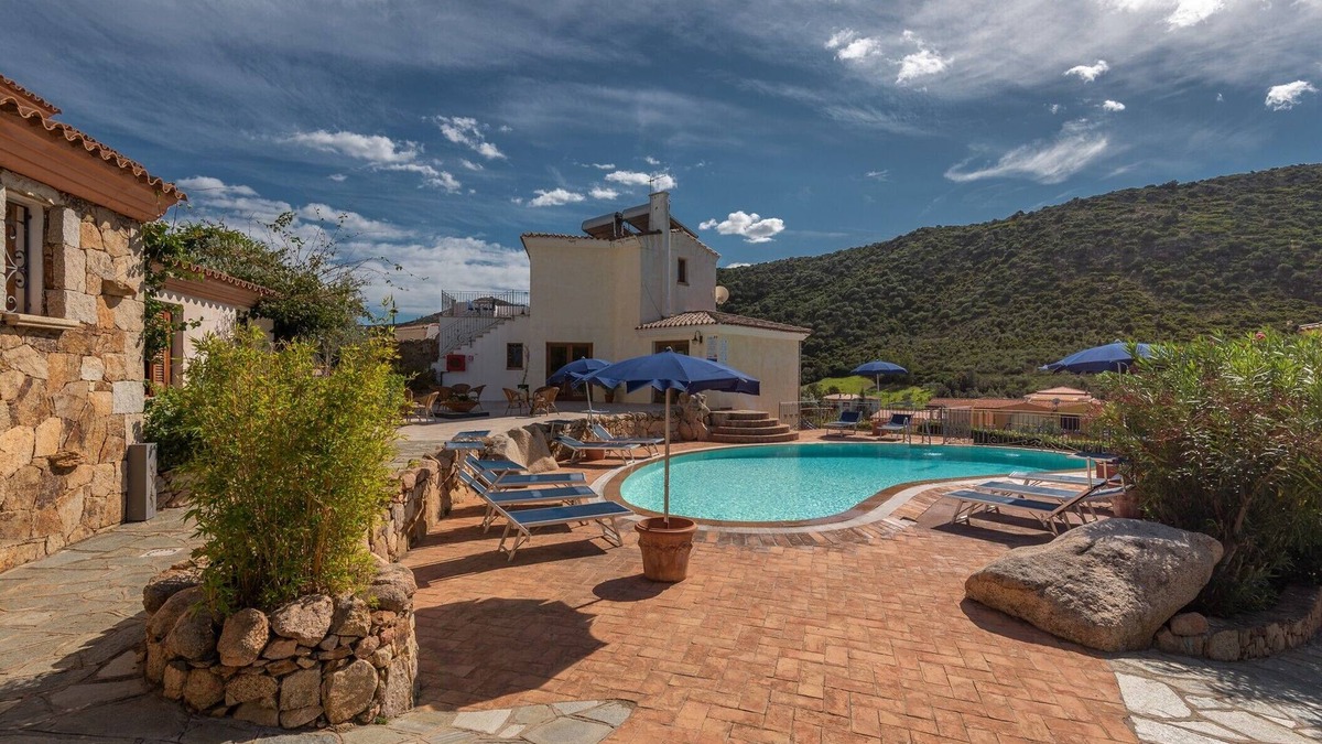 Tanaunella Apartment | Stunning Residence Bouganvillage 2 Bedroom num1323