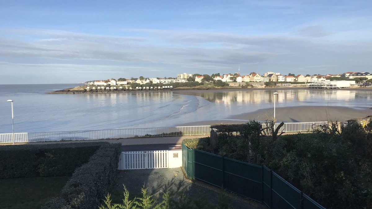 Pontaillac Villa | Stunning sea view ROYAN PONTAILLAC, 4 bedrooms, 2 showers, 1 bath, 4 nights mini