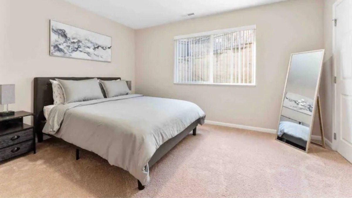 Bryant Pattengill East Apartment | Stunning Stay near downtown AA