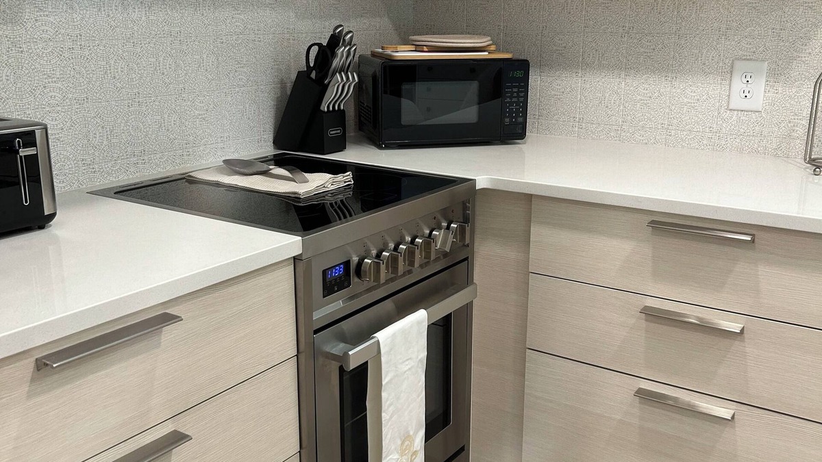 Sharpsburg Apartment | Stunning Studio Apartment