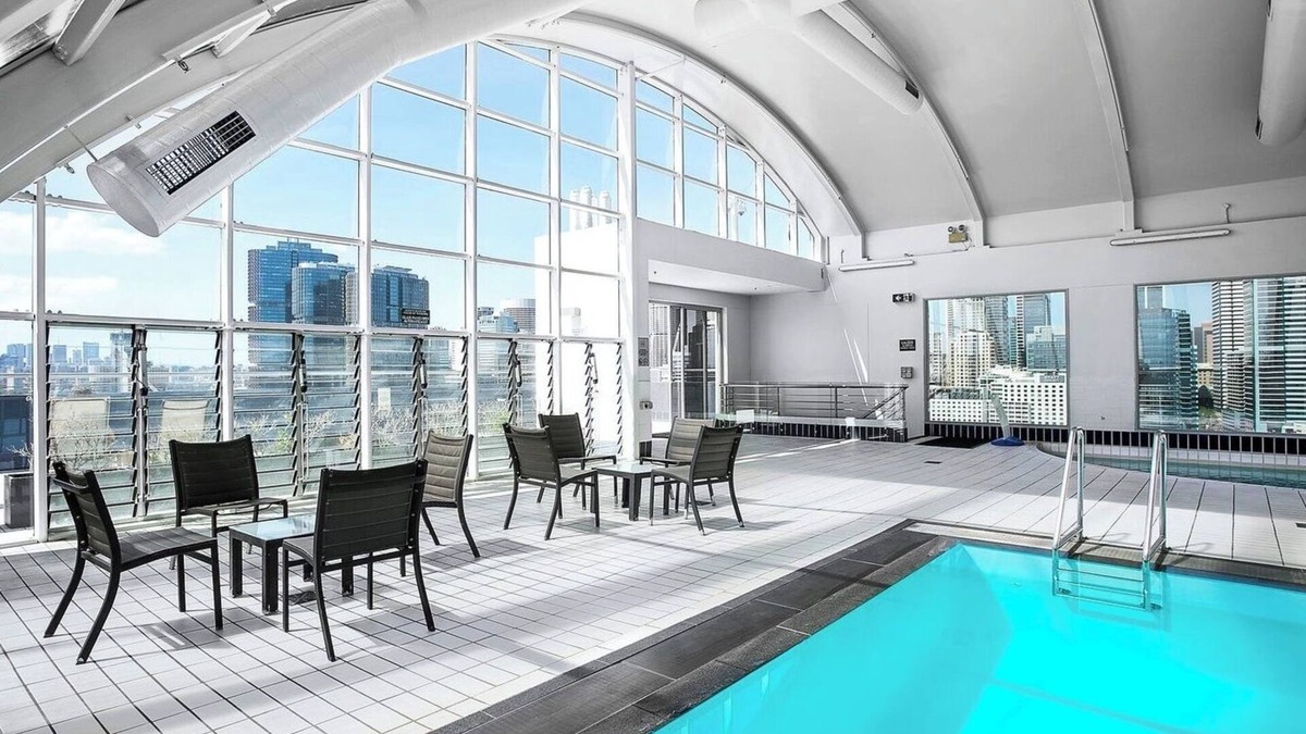 Darling Harbour Apartment | Stunning Sunset Views, Pool, Parking, Spa