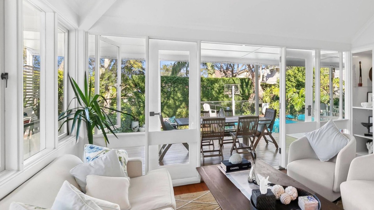 Mosman House | Stunning Three Bedroom Home in Mosman with Pool