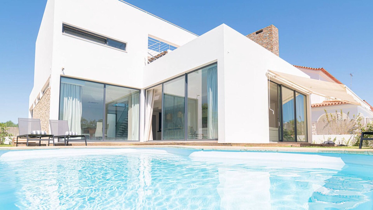 Carvalhal Villa | Stunning Troia Villa | 5 Bedrooms | Villa Melissa | Beautiful Furnishings | Close to Beach
