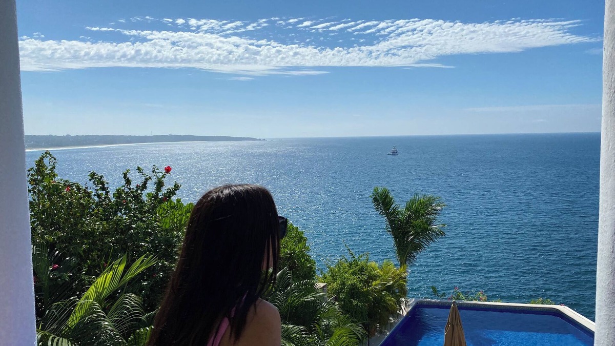 Hidalgo Condo | Stunning Uninterrupted Sea View from beautiful apartment.