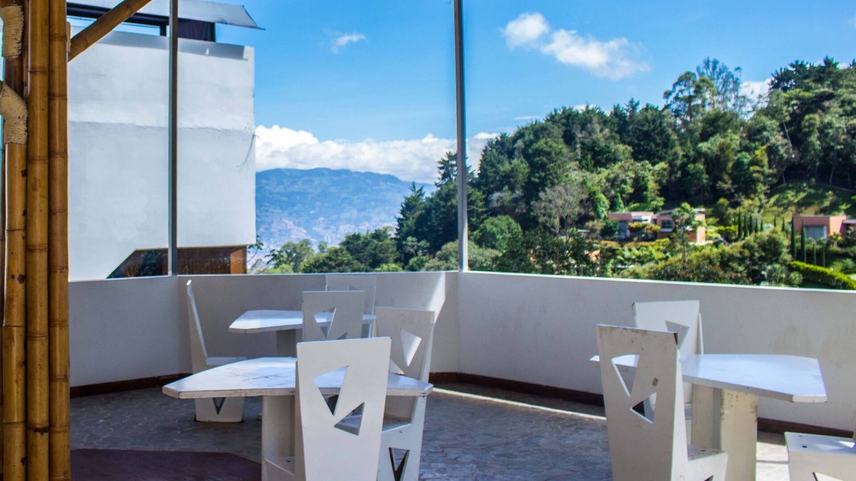 Envigado Hotel | Stunning view in Medellin hills, Icon House - Standard 1