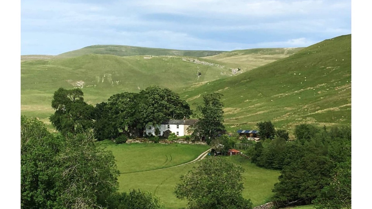 Kirkby Stephen House | Stunning views near Lake District - relax at the Green Hayloft