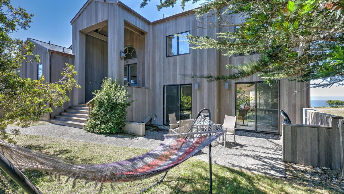 Sea Ranch House | Stunning views near beaches and bluff