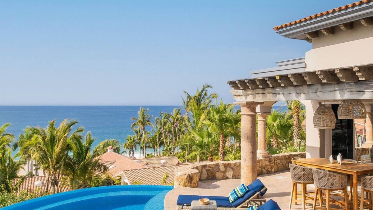 Palmilla Villa | Stunning Villa in Del Mar w/Chef, Butler & Steps from the Swimmable Beach!
