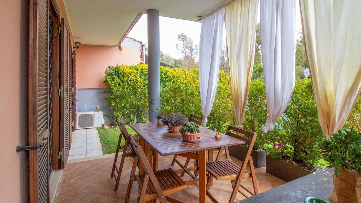 Ardea House | Stunning villa for 5 people with A/C, WIFI, TV and patio