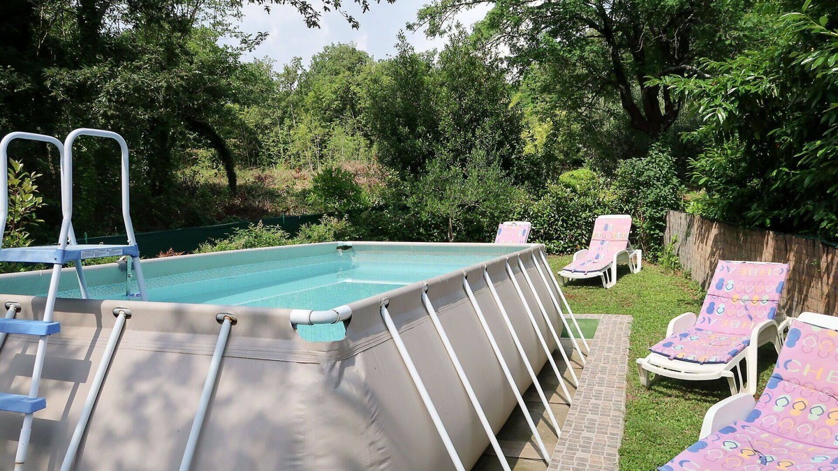 Zupanici House | Stunning villa for 6 people with A/C, WIFI, private pool, TV, terrace and pets allowed