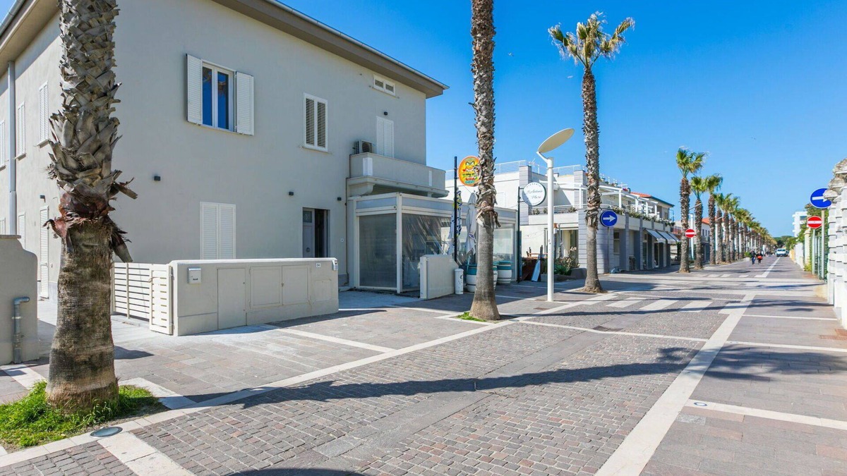 Marina di Cecina Villa | Stunning villa for 8 people with WIFI, A/C, TV, terrace and panoramic view