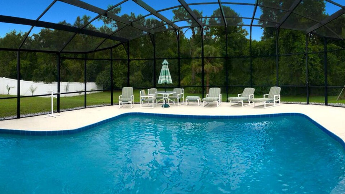 Lindfields Villa | STUNNING VILLA, LARGE PRIVATE POOL & CONSERVATION VIEWS - 4 Miles from Disney!