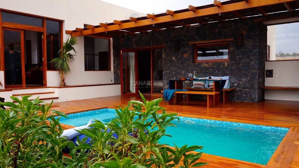 Pajara Apartment | Stunning Villa Sant Luis with Heated Pool, Close to Playa de Ugán in