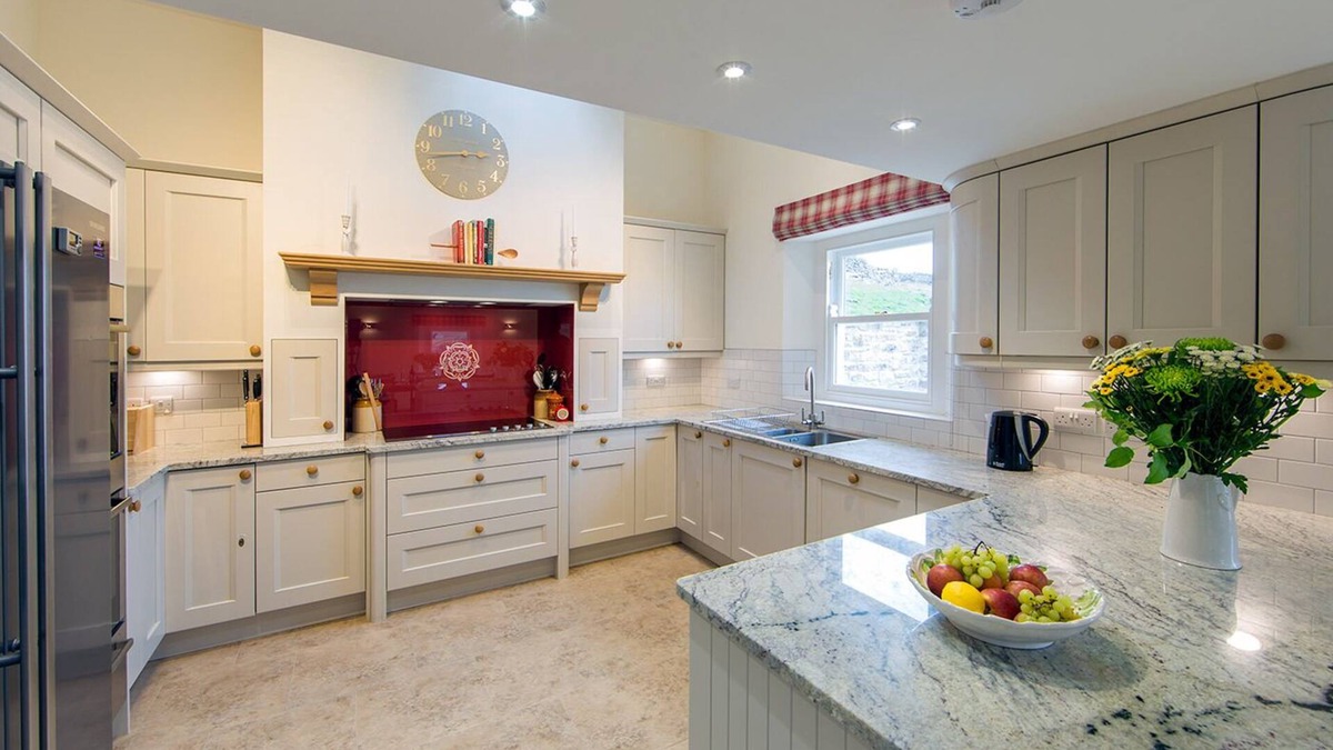 Fremington Cottage | StunningViews-Privacy-Hiking-Sleeps8-WiFi