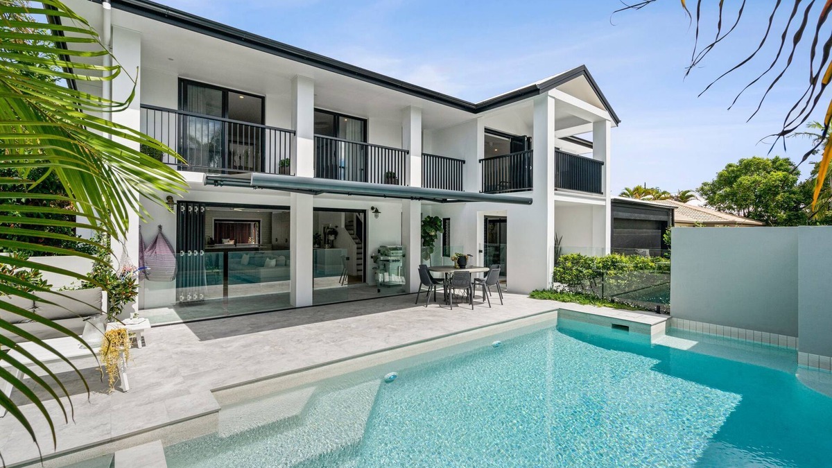 Noosaville House | Style on Sound, Noosa