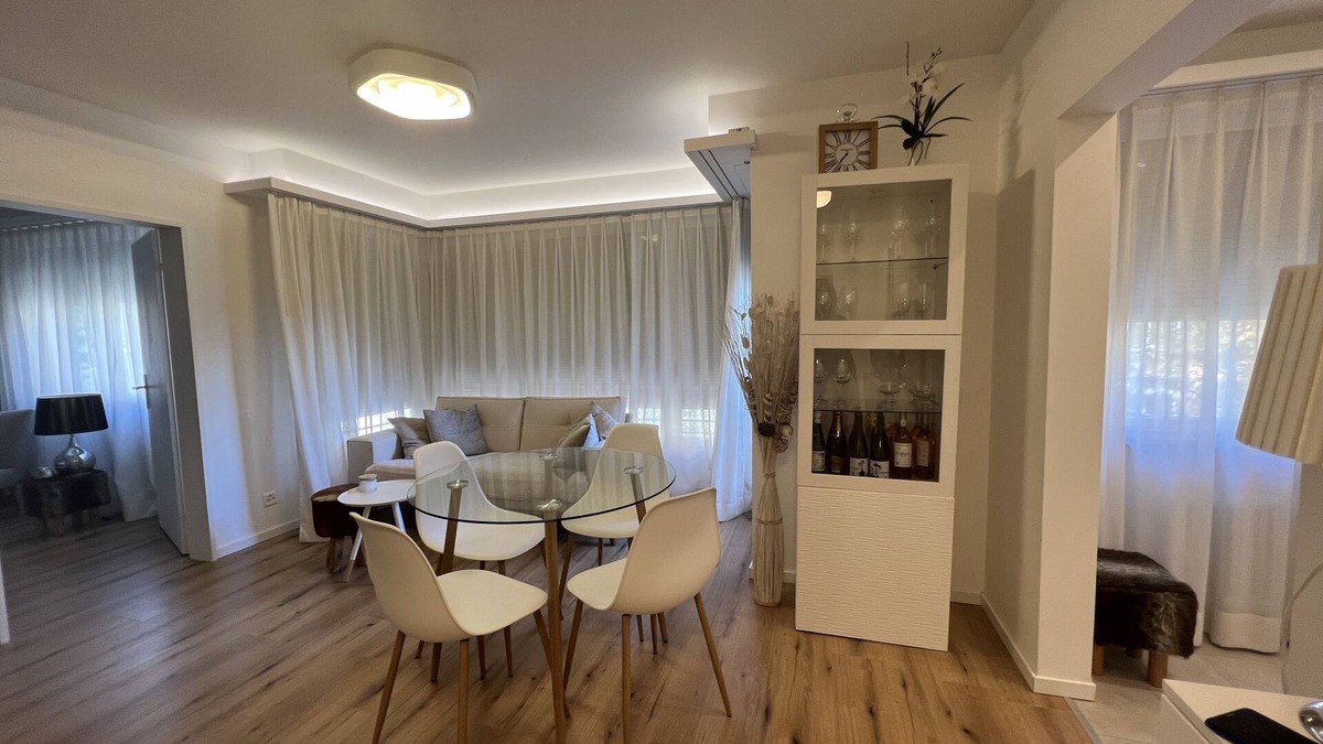 Klybeck Apartment | stylish 1-bedroom condo close to exhibition square
