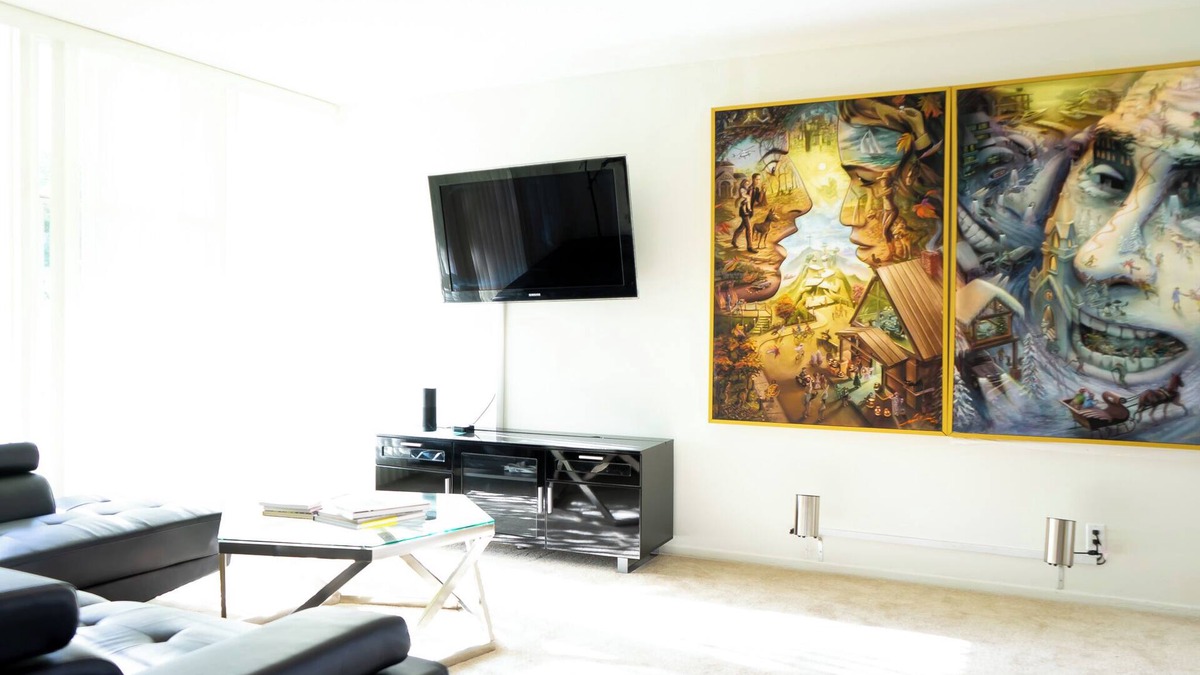 Hollywood Hills West Apartment | Stylish 2 bd/2bd West Hollywood Apartment on LA's famous Sunset Strip!
