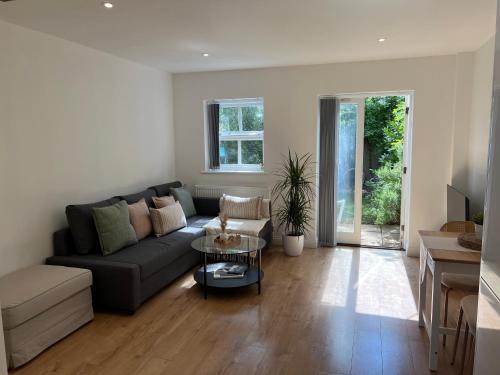 Oxford House | Stylish 2-Bed house near Oxford City Centre