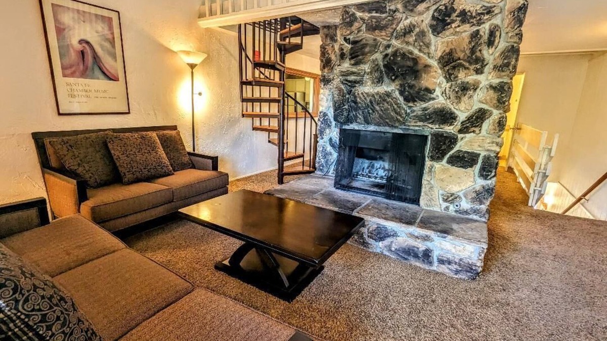 Big Bear Lake Condo | Stylish 2 BR, 1.5 BA Townhouse at the base of Snow Summit!