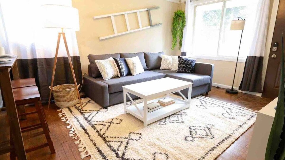 Ferndale House | Stylish 2BR Home in Ferndale