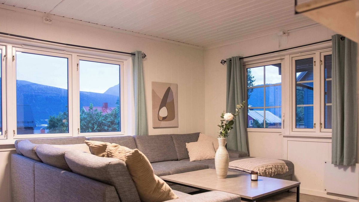 Tromso Apartment | Stylish 2BR Stay in the Heart of Tromsø