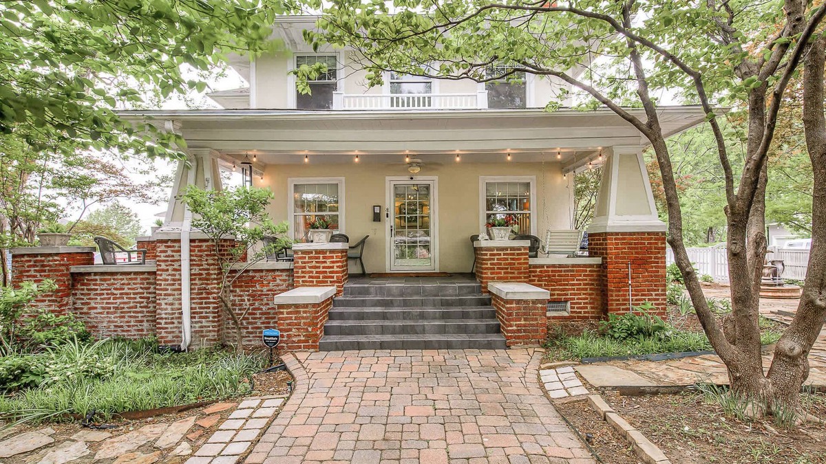 Tulsa House | Stylish 3-Bedroom Retreat in Tulsa