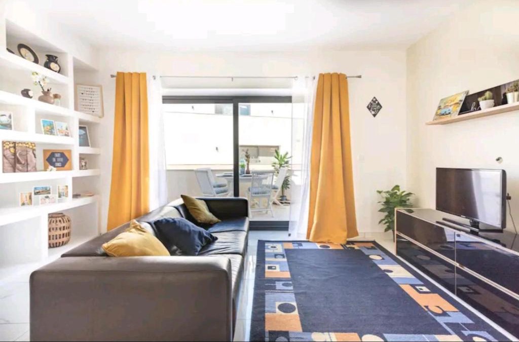 Zurrieq Apartment | Stylish 3Bed Penthouse close to the Blue Grotto