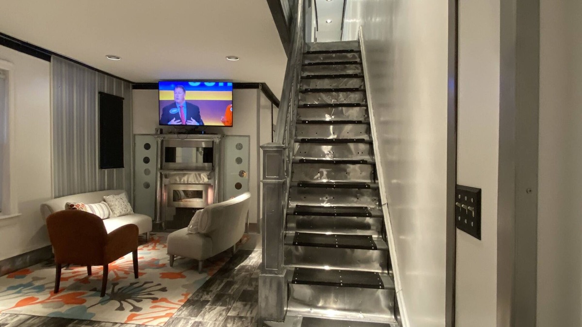 Camden House | Stylish 4 bedroom home near Philadelphia