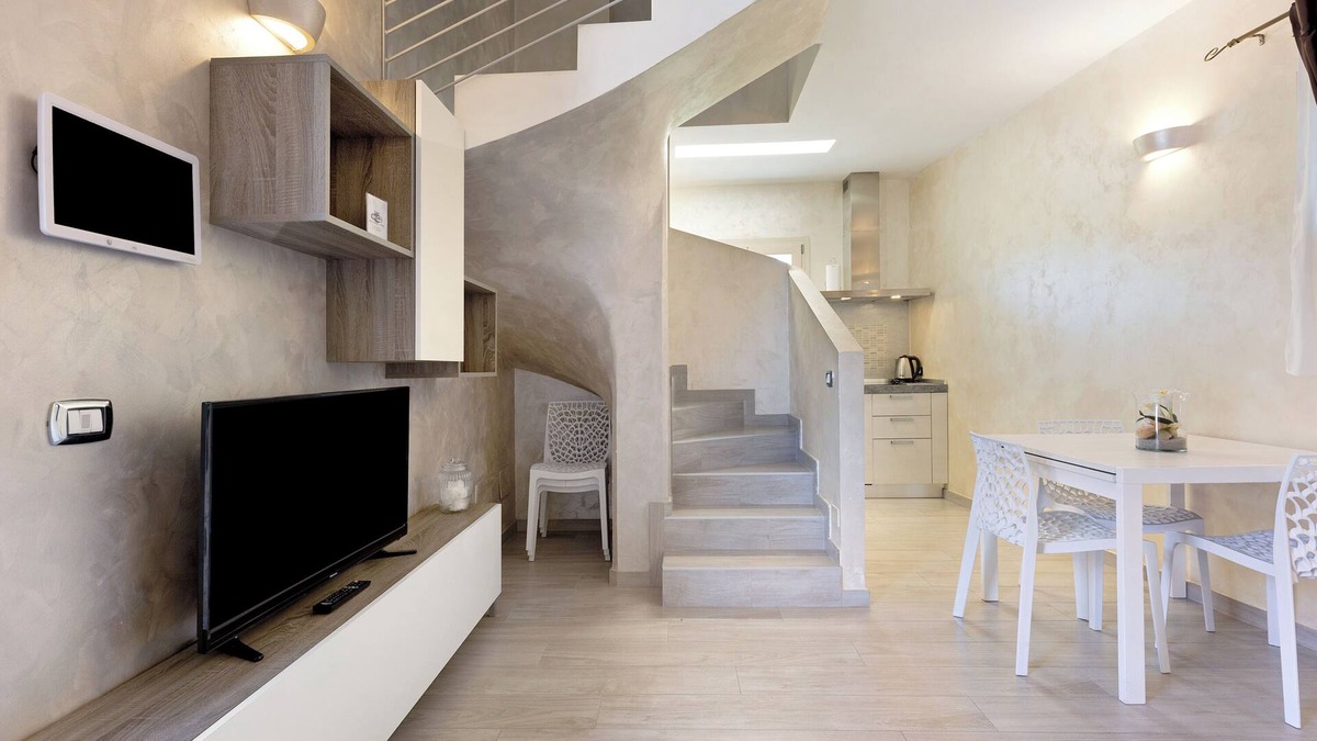 Lonato del Garda Apartment | Stylish apartment with terrace - Apartment Luce