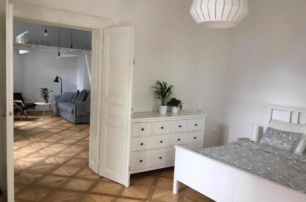 Mala Strana Apartment | Stylish apartment 5 mins from the Charles Bridge