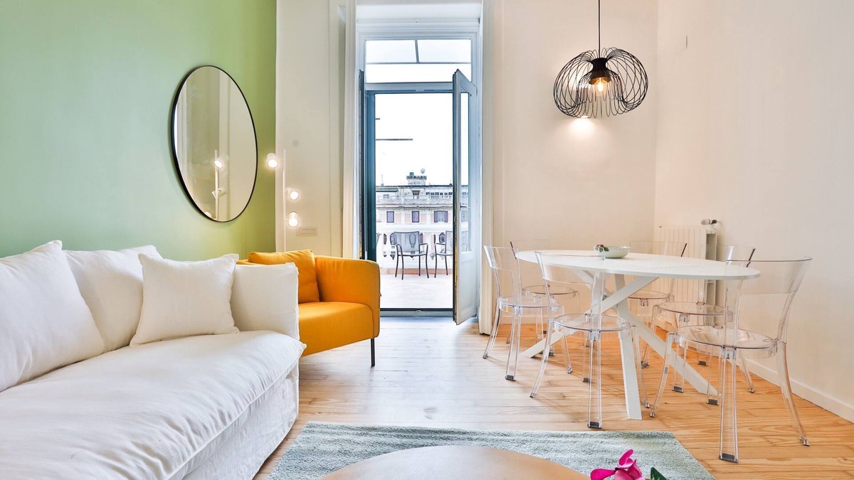 Salerno Apartment | Stylish Apartment in the Heart of Salerno – Gateway to the Amalfi Coast