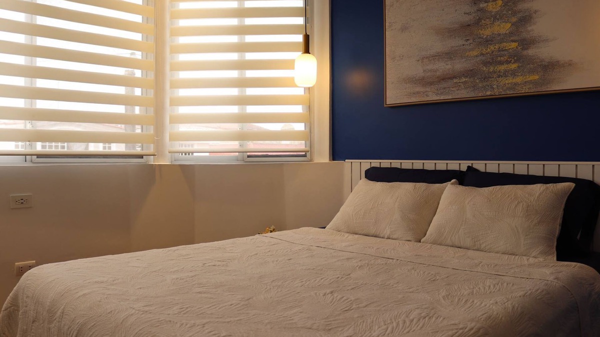 Guayaquil Apartment | Stylish apartment w/AC, super close to the airport