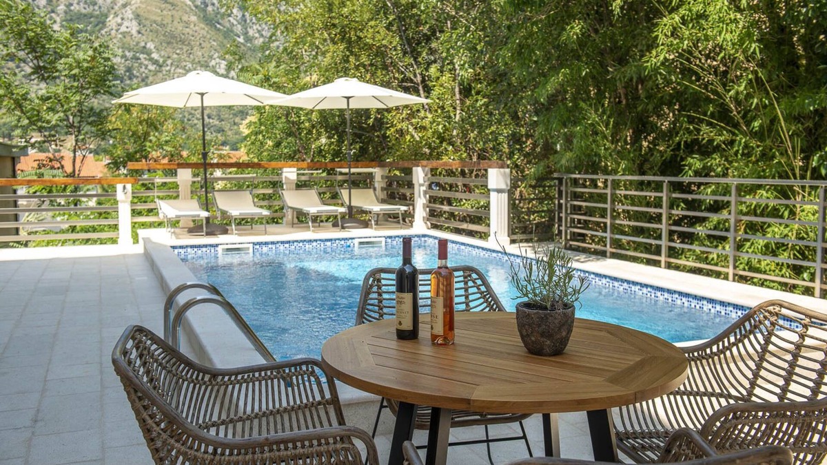 Kotor Apartment | Stylish Apartment With Balcony & Pool Access Near The Historical Town