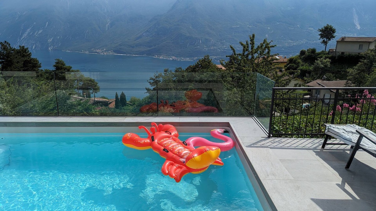Bassanega Apartment | Stylish Appartm., Tremosine, 2-6 people, great lake view u. Hiking poss. Rehabilitated,