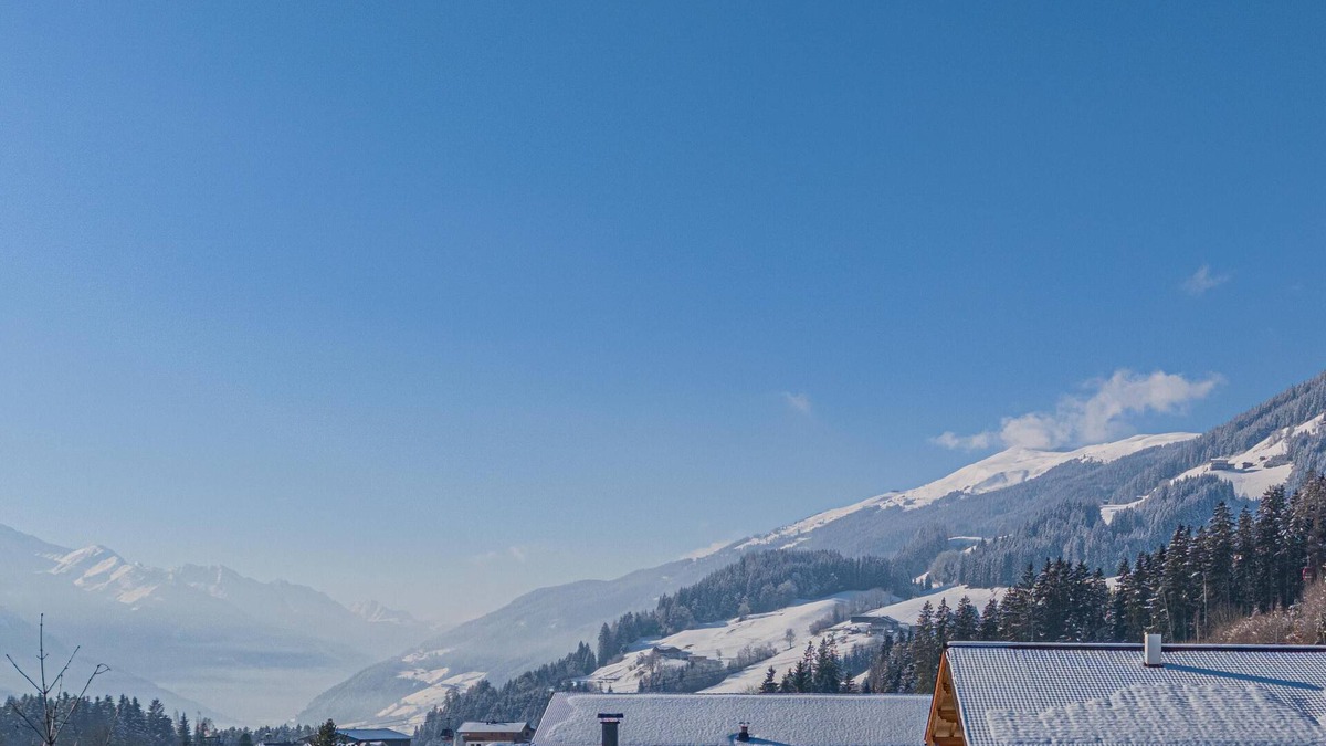 Schonbach Apartment | Stylish time-out with a private sauna