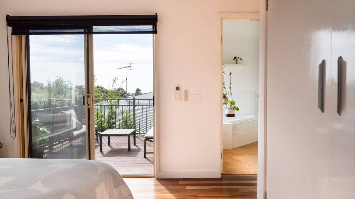 Jan Juc House | Stylish coastal escape close to beach