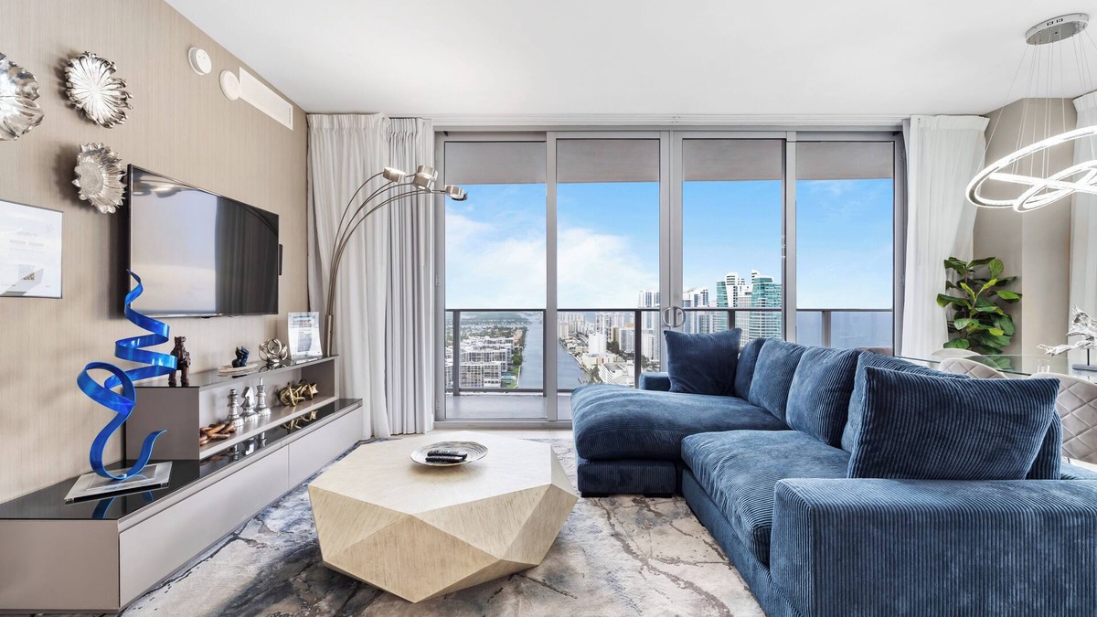 Hollywood South Central Beach Condo | ★ Stylish Condo at Hyde Beach House with Ocean Views and Luxury Perks