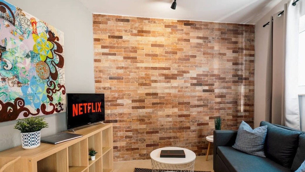 Qawra Apartment | Stylish Duplex Holiday Retreat