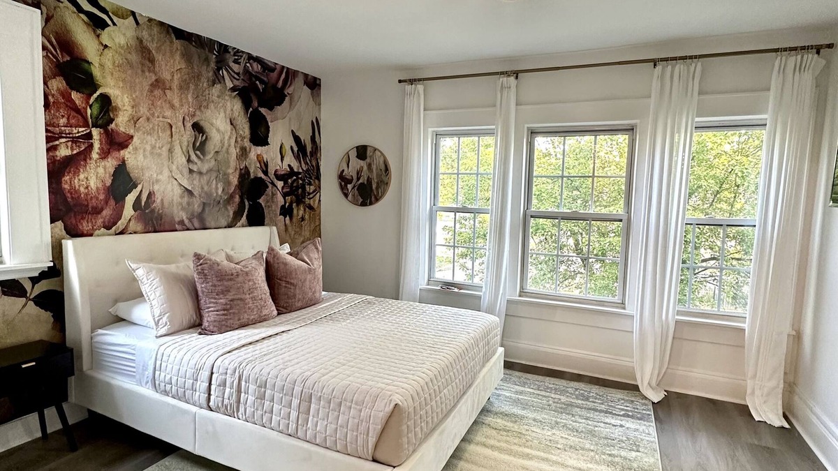 Montclair House | Stylish Duplex In The Heart Of Montclair NJ Newly Designed