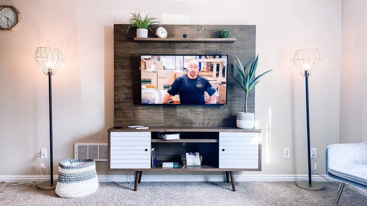Rexburg Apartment | *Stylish Entire Apartment. FREE Parking/Wifi/Hulu*