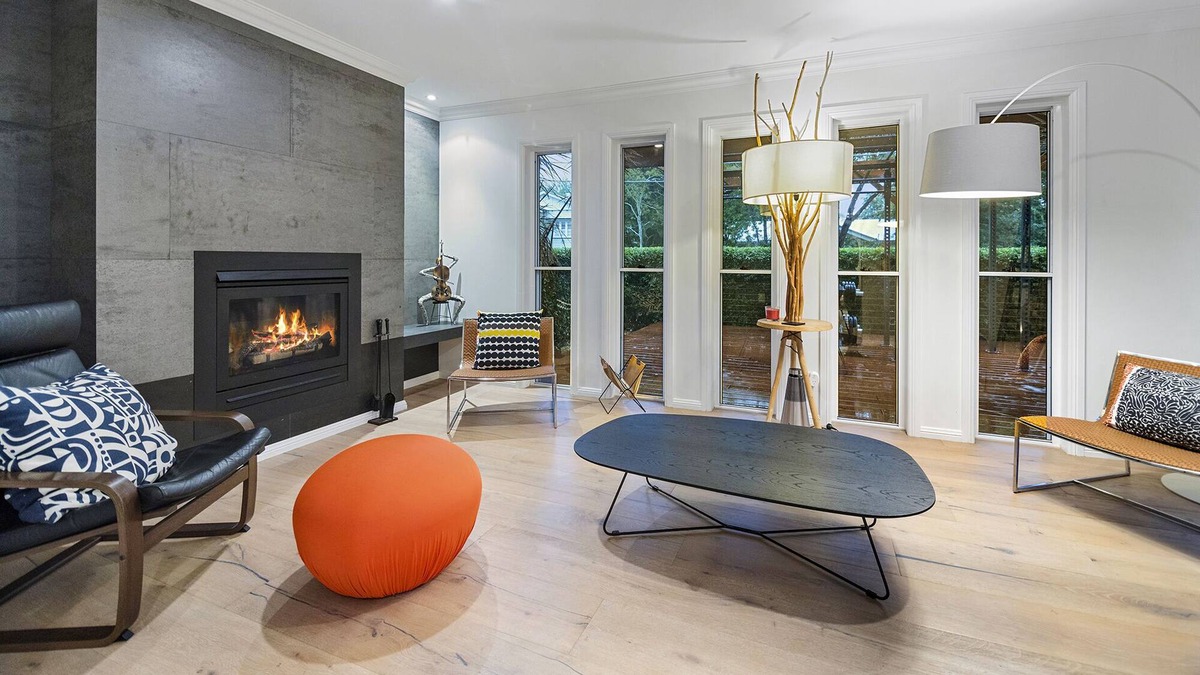 Fairfield House | Stylish family home with river views